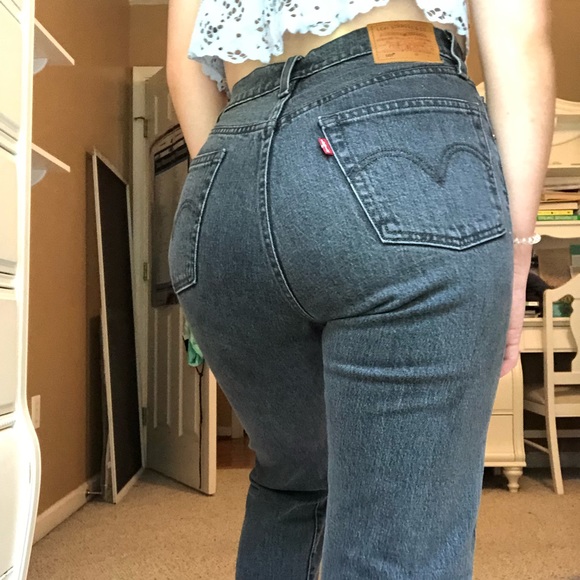 Brand New Levi’s 550’s High Waisted Denim - Picture 4 of 6